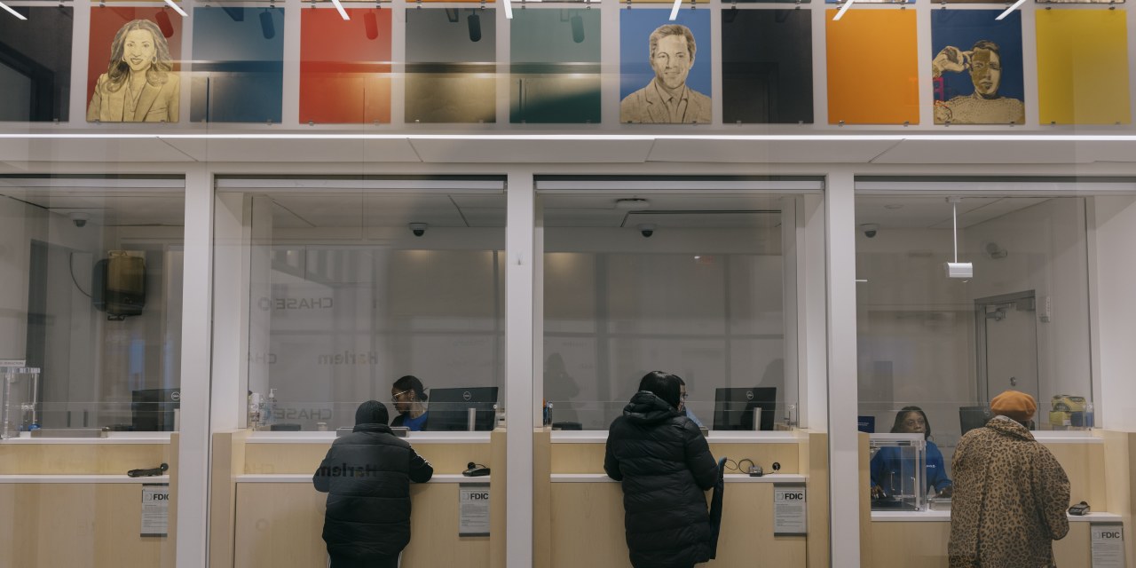 JPMorgan Focuses on Branch Expansion Amid Digital Banking Shift