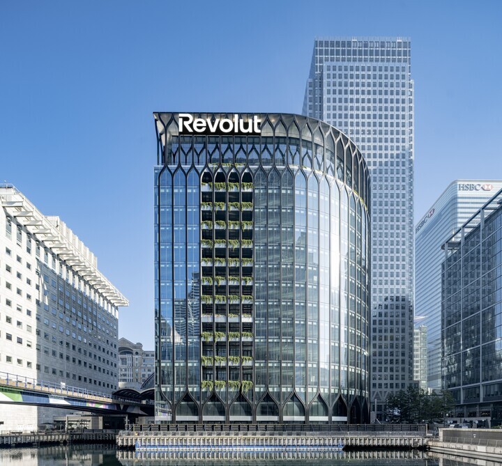 Revolut to Establish New Global HQ in Canary Wharf Amidst Growth