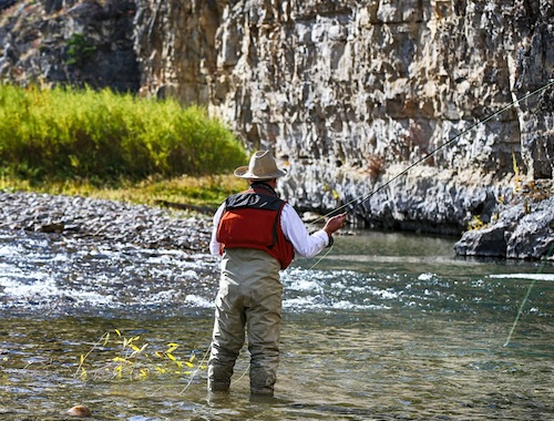 Mastering the Art of Lure-to-Line Connection: Essential Knot-Tying Techniques for Fishing Success