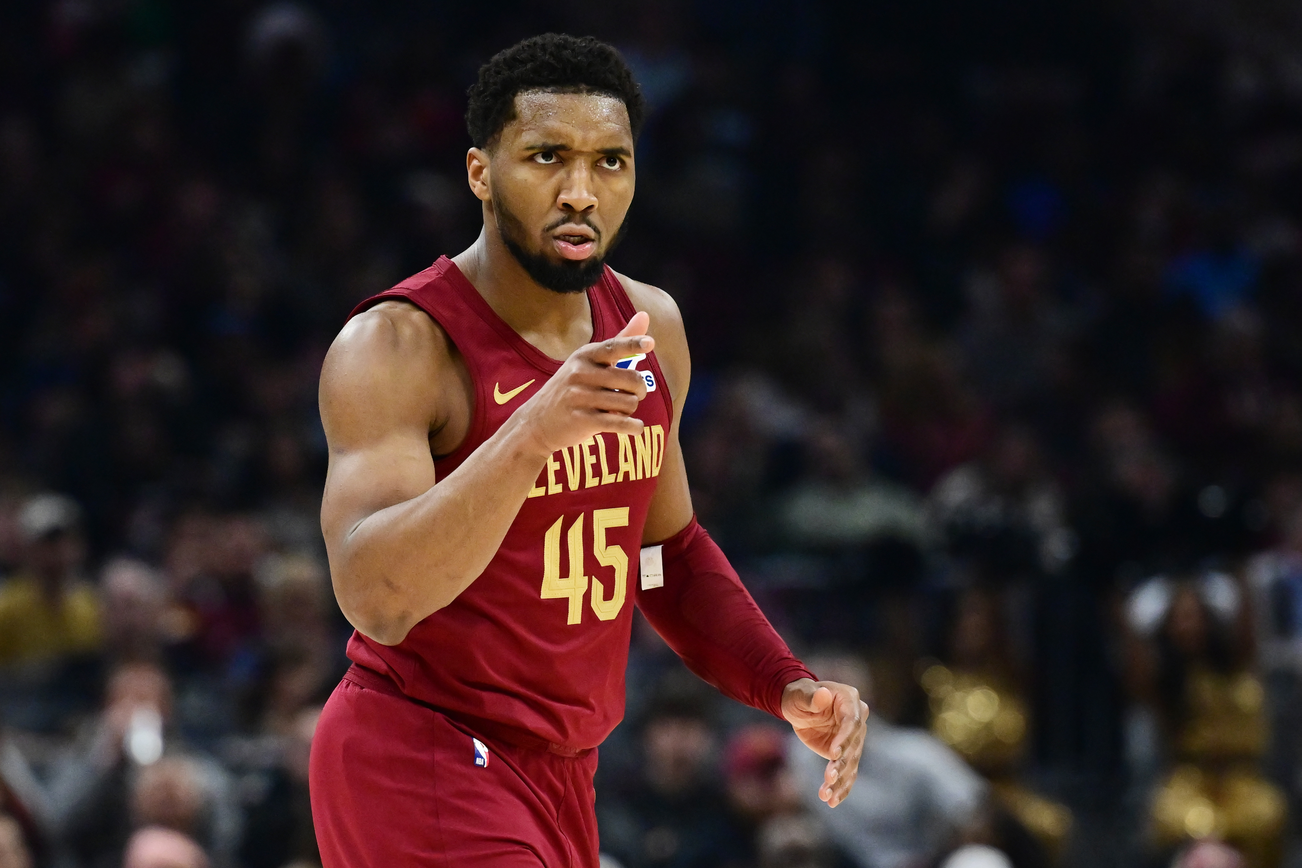 Cavaliers Torch Heat in Offensive Onslaught, 149-128