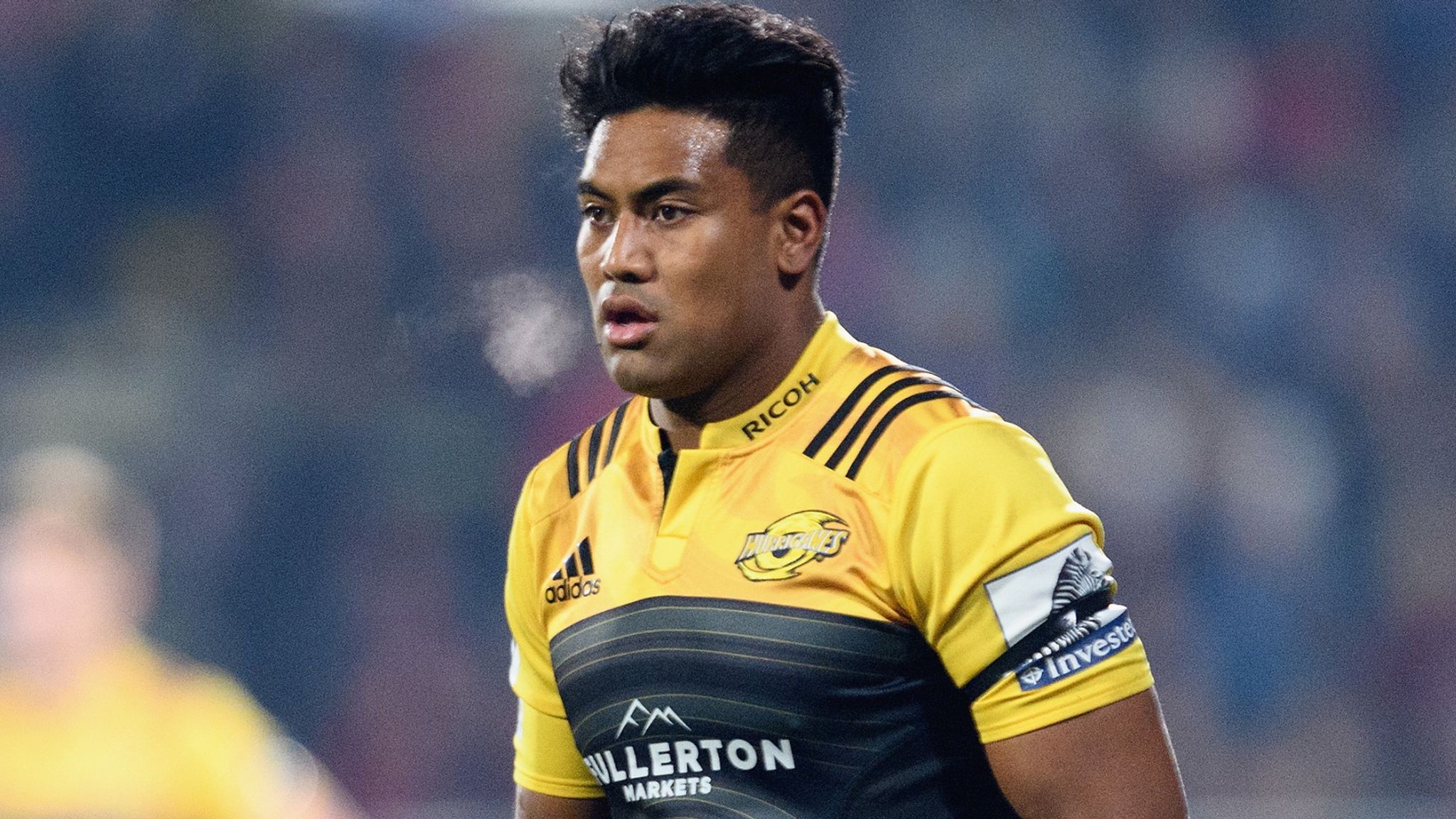 Hurricanes Edge Ahead as Super Rugby 2024 Title Race Tightens at the Top